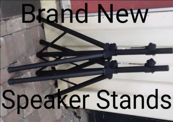 2 brand new tripod speaker stands