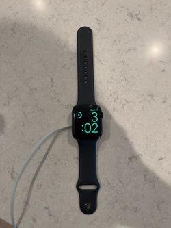 Apple Watch Series 8