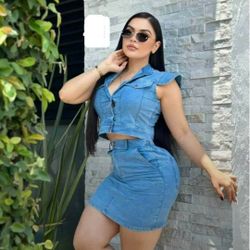 New Women's 2 Piece Set Size S/M