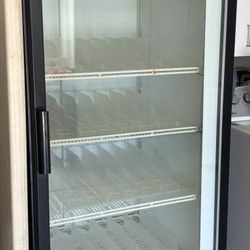 Beverage Air Refrigerator With Beverage Lanes 