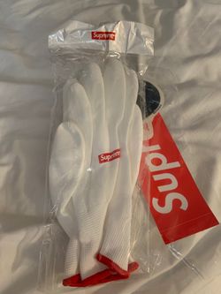 Supreme gloves