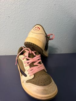 Travis Scott boys Nike