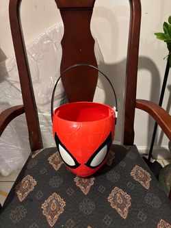 Spiderman bucket