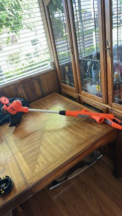 Black and decker Trimming