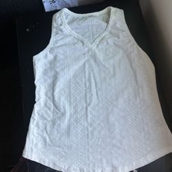 Women’s Clothing 