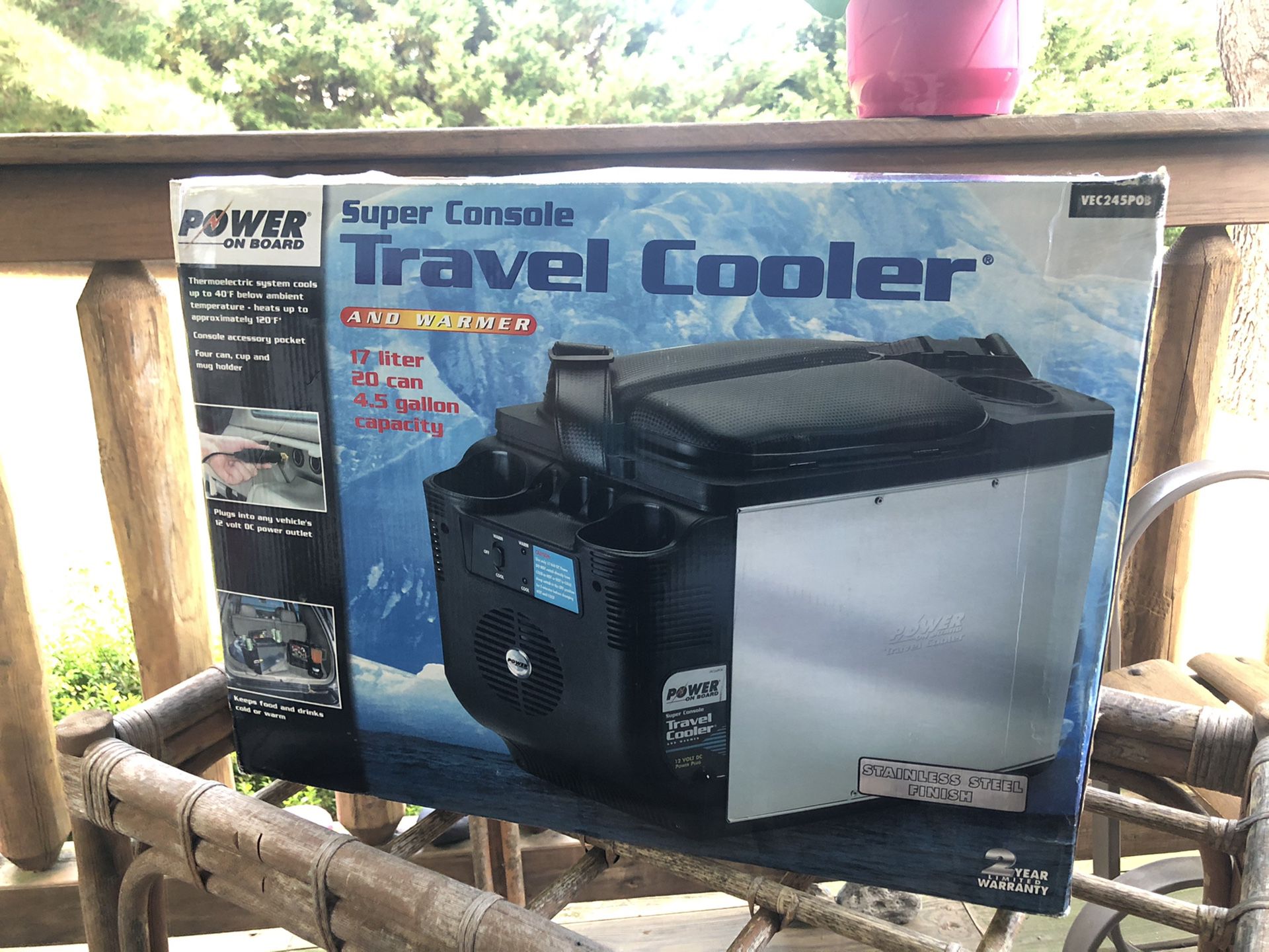 New Travel Cooler & Warmer Super Console in box *Holds 20cans !!