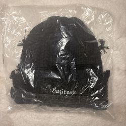Supreme Hand Tied Beanie Black