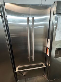 36”JENNAIR RISE FRENCH DOOR BUILT IN 2025