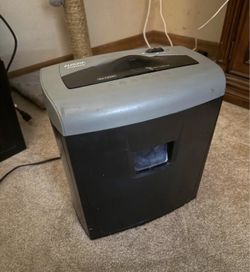 Aurora Paper Shredder