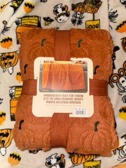 costco halloween blanket