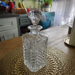Crystal Cut Glass Whisky Decanter with Stopper