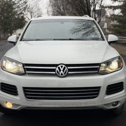 2014 Volkswagen Touareg 