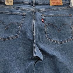 New Levi's Women's 