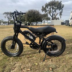 E-Bike Moped Style