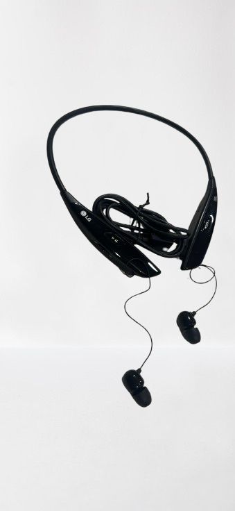 LG Earphones