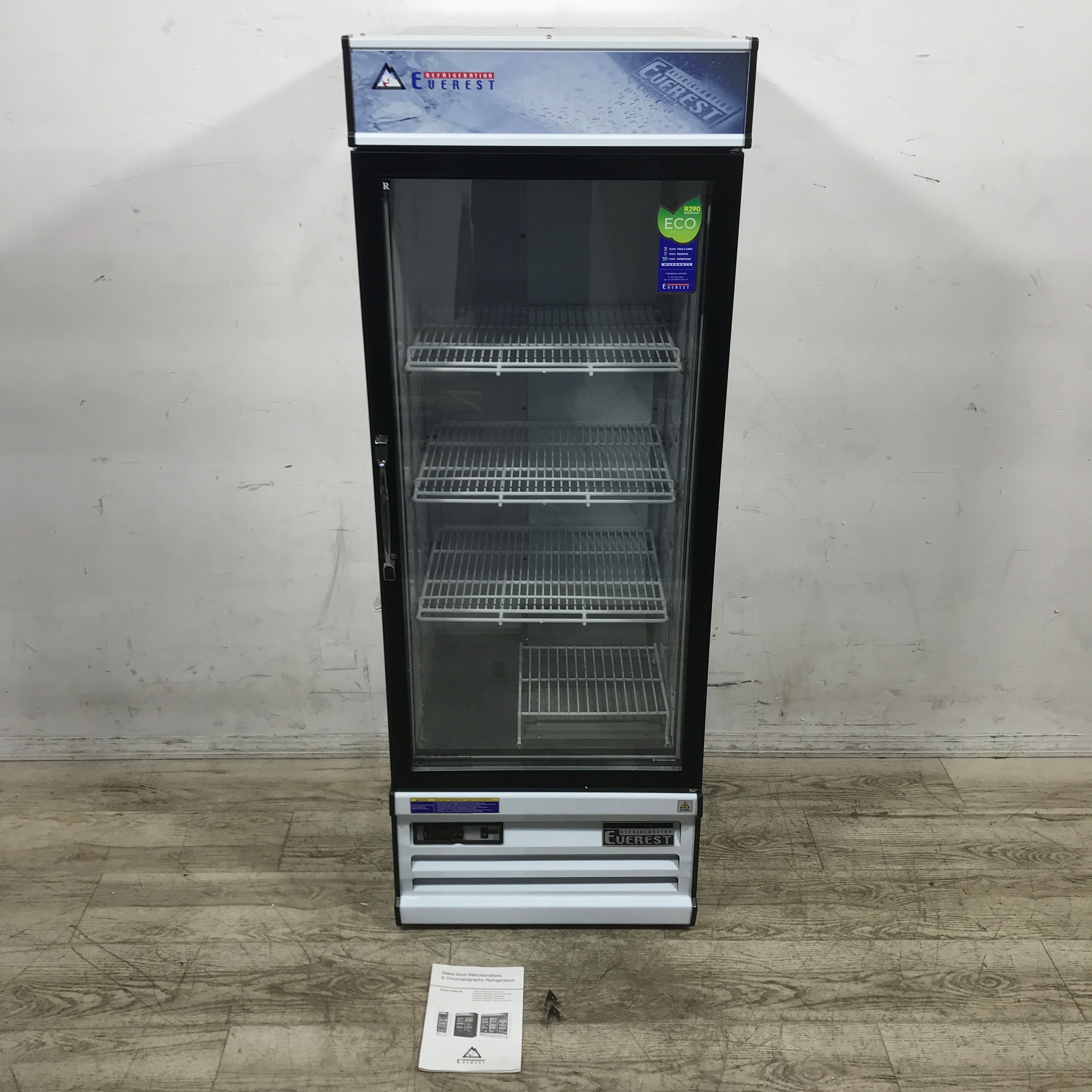 Everest Refrigeration 24" Merchandiser Refrigerator EMGR10
