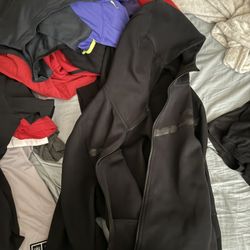 Black Nike Tech Fleece Jacket 