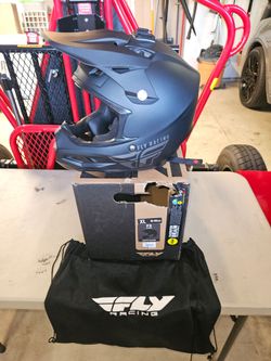 Fly Racing F2 Carbon MIPS XL Black Matte