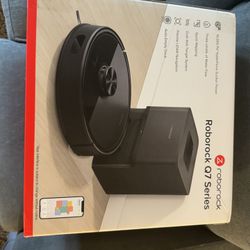 Brand-New Roborock Q7 M5+ Robot Vacuum & Mop w/ Self-Empty Dock – Still Sealed, Epic Value