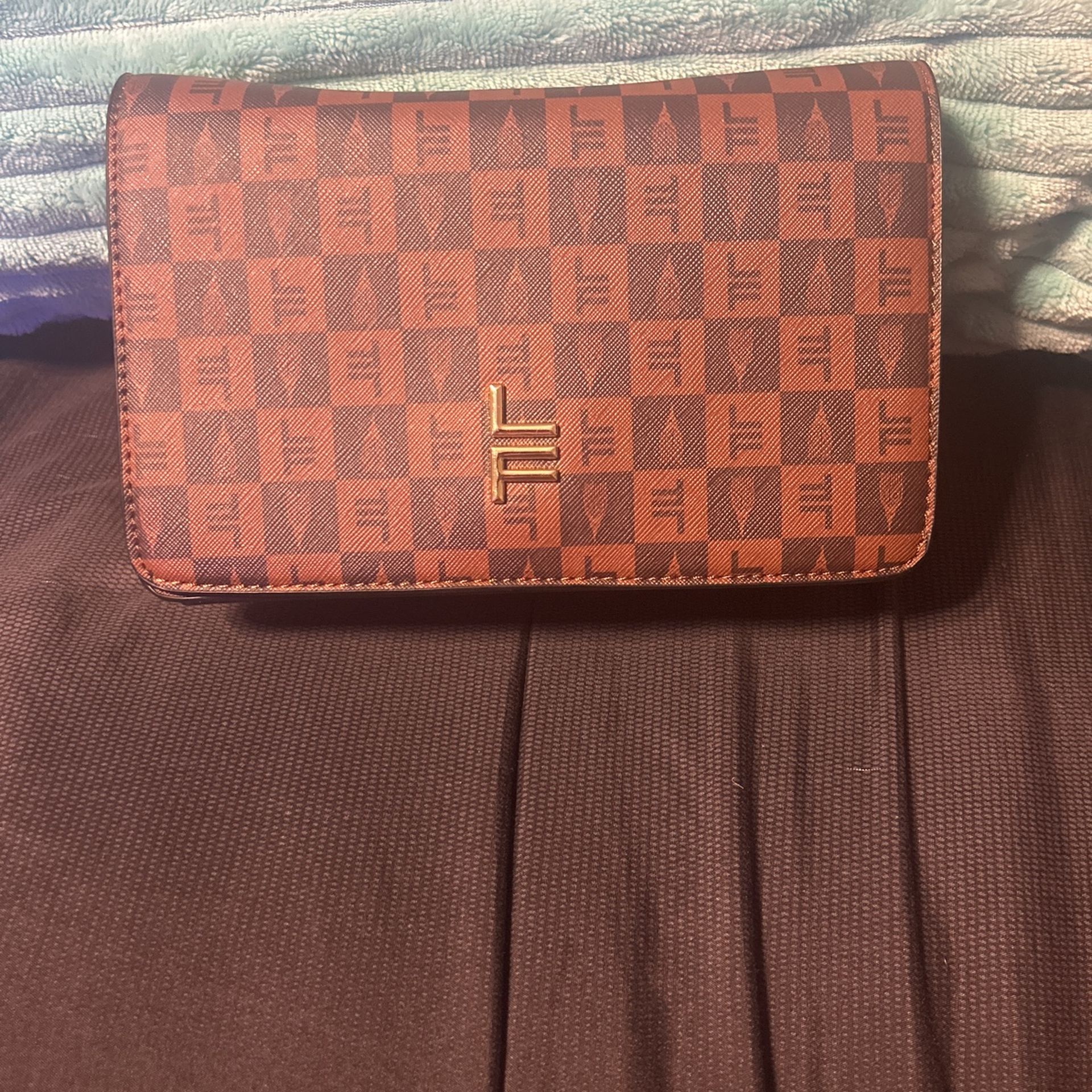 London Fog Crossbody Purse