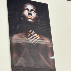 GLASS WALL ART ON SALE MUST GO STORE CLOSING 