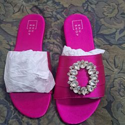 Slip-on W/bling Embellishment