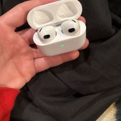 Gen 3 AirPods 