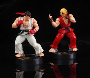 Street Fighter Ryu Ken Desktop Car Ornament Mini Action Figure Model