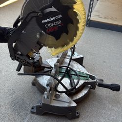 Metano HPT C10FCH2 Laser Miter saw