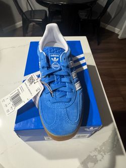 Adidas blue Gazelle Indoor Sneakers Size 4.5