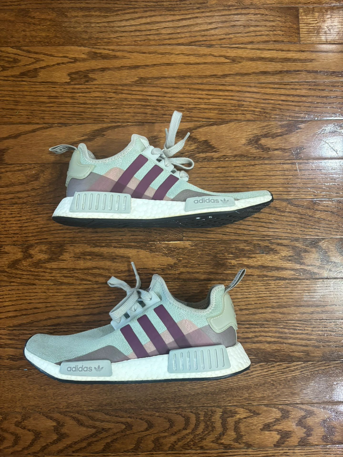 Adidas Women NMD R1 Trainers