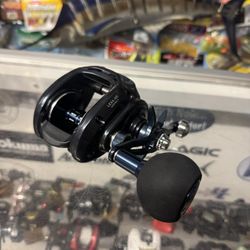 300$!! New Daiwa Lexa Hd 400 PWR-P Salt Water Fishing Reel. 