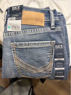 New BKE Aiden Bootcut Jeans Size 30x34