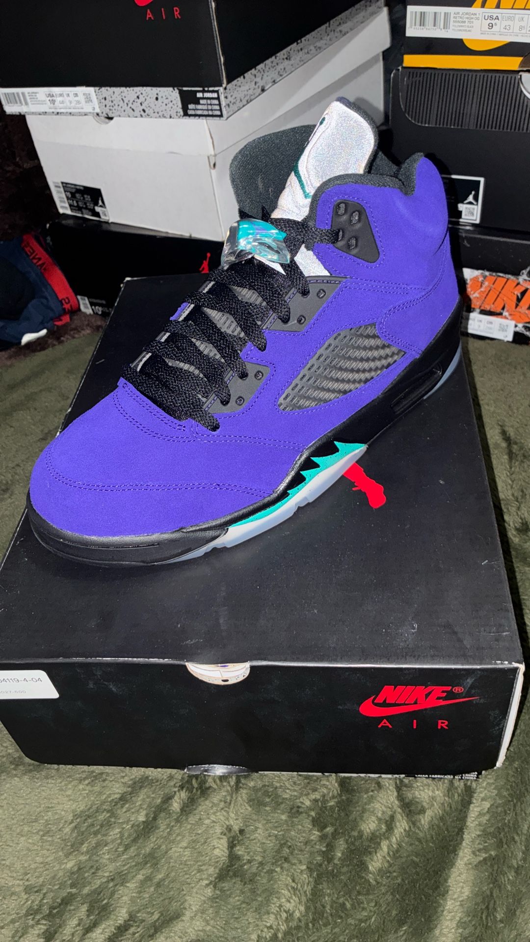 Jordan 5 Retro Alternate Grape size 10.5