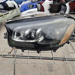 Mercedes Benz Gls Class Driver Headlight Oem  20 To 25