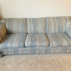Couch With Hide A Bed