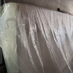 Thuma King Mattress - $400