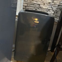 LG 12,000 BTU Air Conditioner 