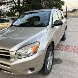 2005 Toyota RAV4