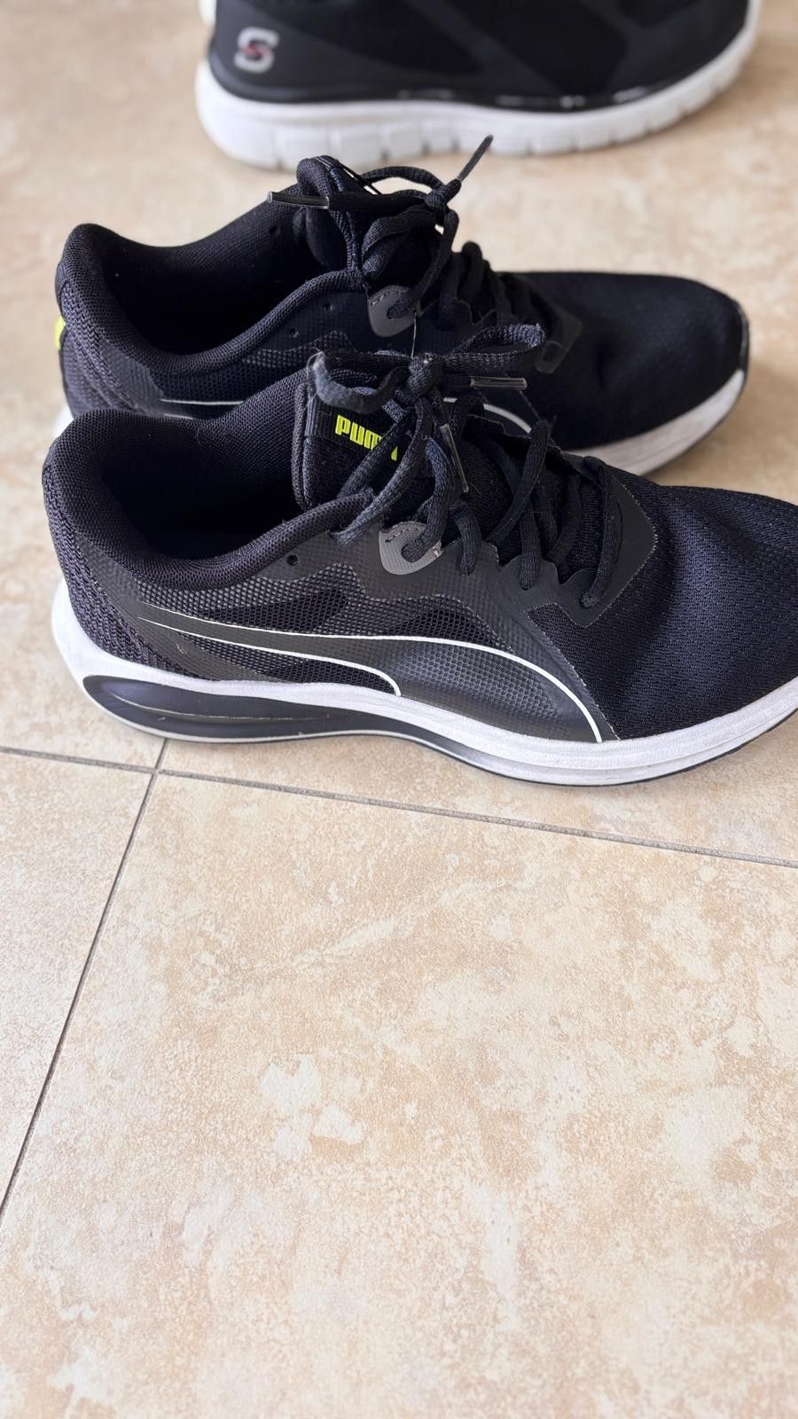 Free Man's Shoes and Slippers