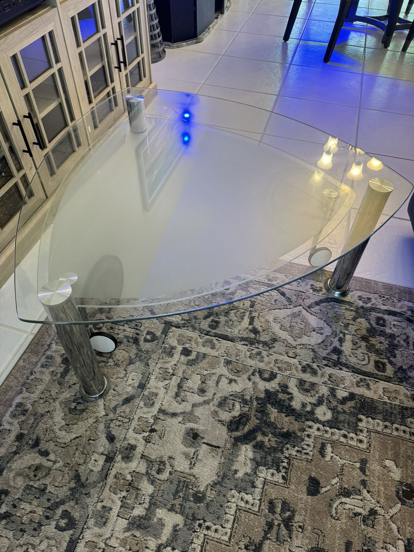 Rooms To Go Landmark Glass Coffee Table