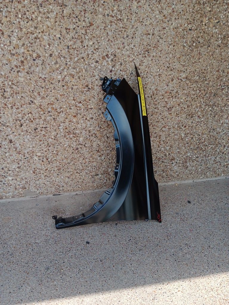 2023-24 Honda CR-V Left Fender