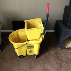 Mop Bucket 