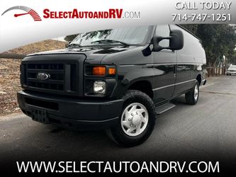 2013 Ford E-350 Super Duty