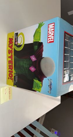 Mysterio Exclusive Figure