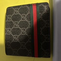 Gucci Wallet 