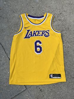Lebron James Jersey
