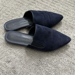 Women’s Jenni Jayne Suede Mule Flats Size 6