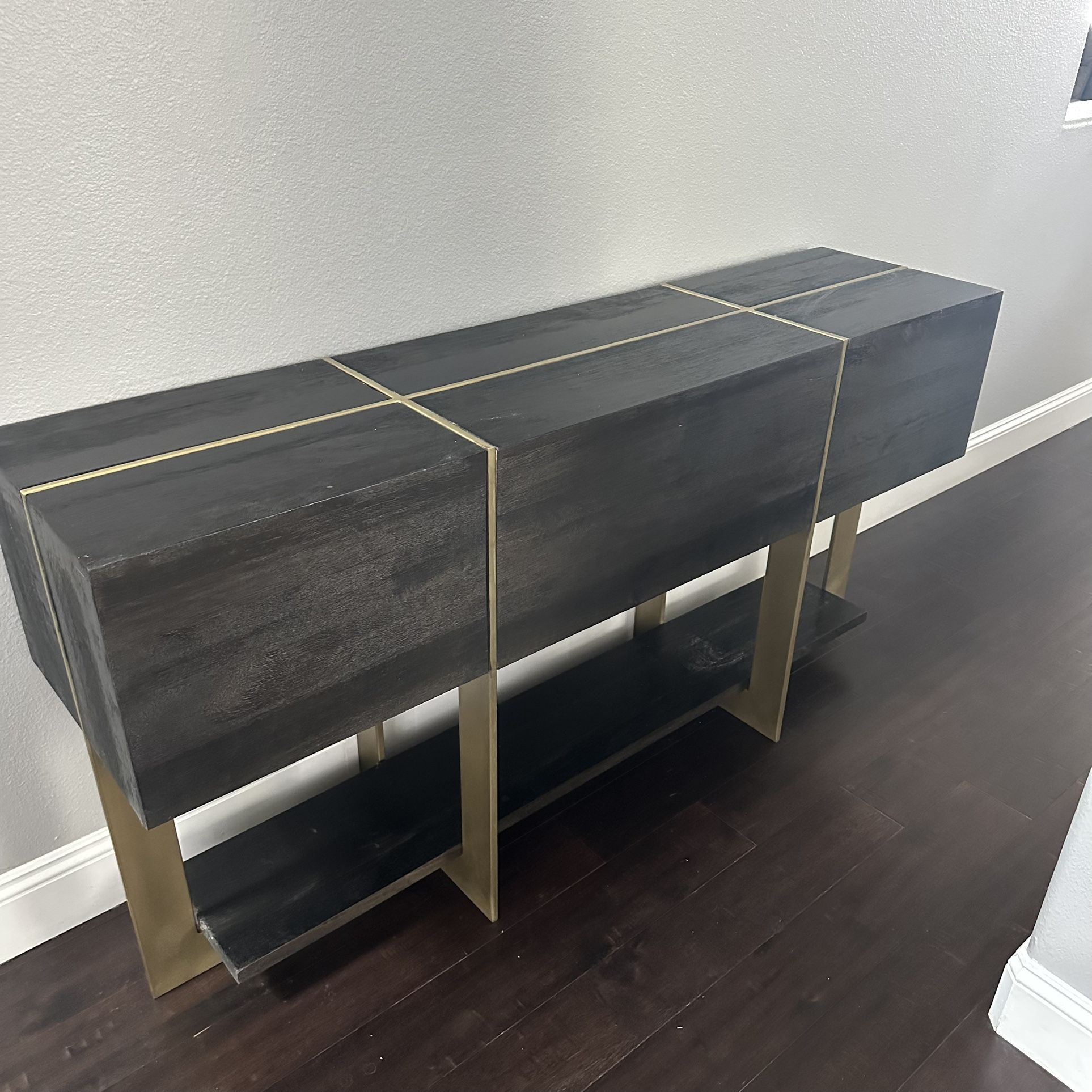 Console table