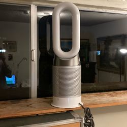 Dyson Pure Hot+Cool HP04 Purifying Heater
